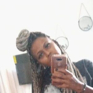 Meet your Posher, Bianca